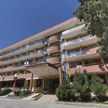 Hotel Kamchia Park 3*